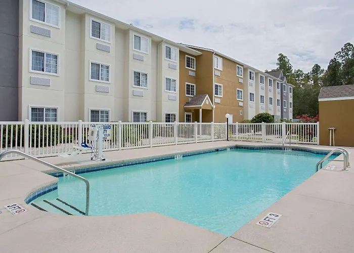 Microtel Inn & Suites By Wyndham Walterboro